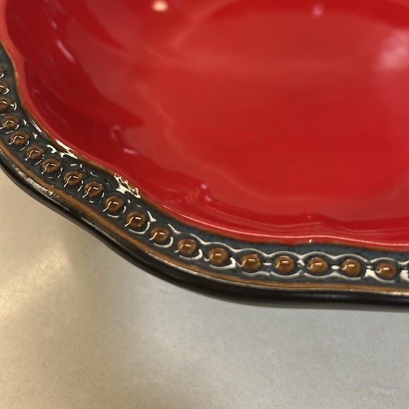 Hobnail Red (Round) by ROSCHER & CO - Picture 3 of 11